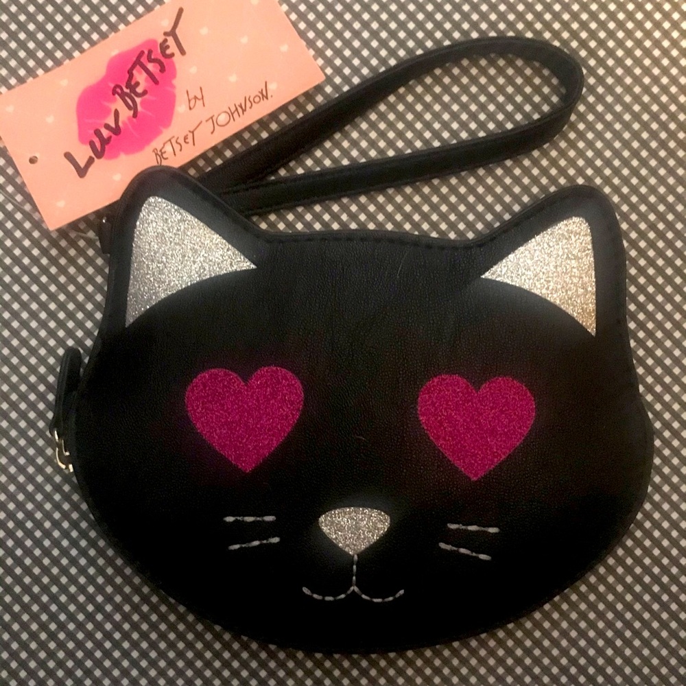 Betsy Johnson Luv Betsy wristlet